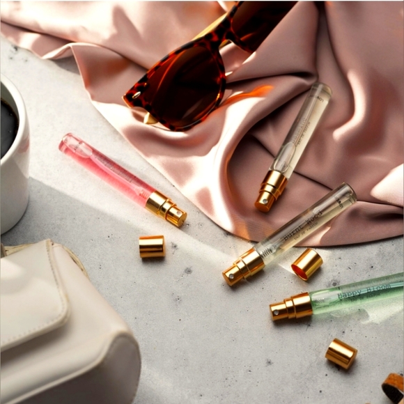 Perfumes Gift Set 24pcs Sampler Pack. - Picture 6 of 10